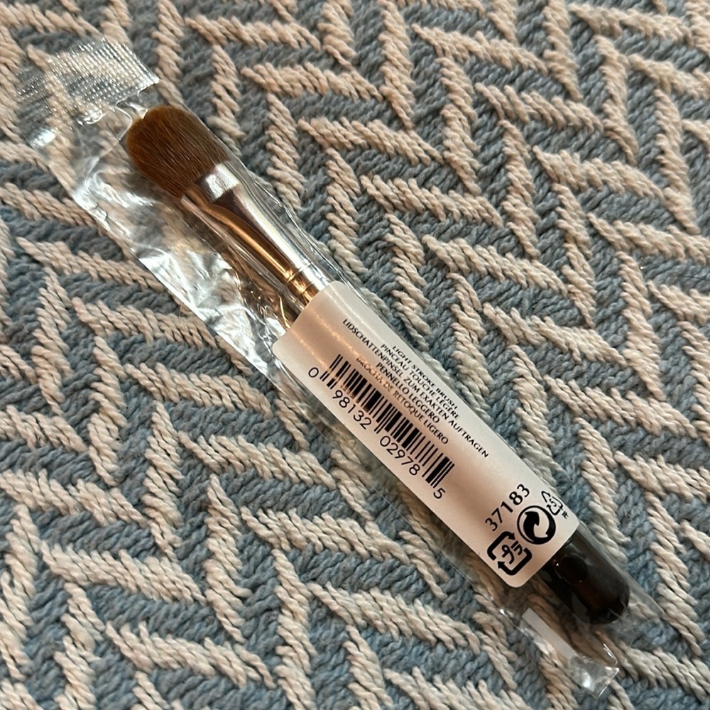 Bare Minerals Light Stroke Brush, New! - Picture 2 of 3